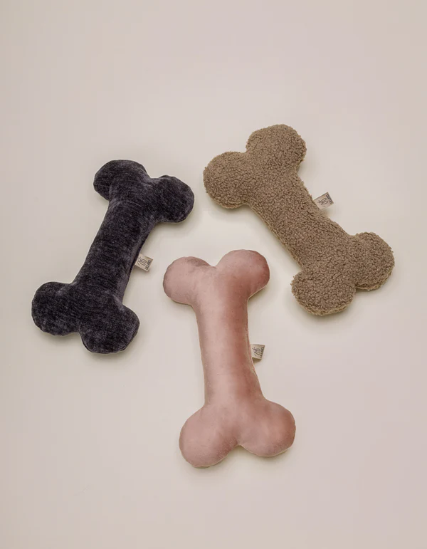 LillabelNET2024_17of38 Lillabel Plush dog bone toy FETCH