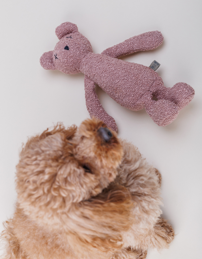 dog-brand-dog-toy-hundespielzeug Lillabel Berty blush pink plush crinkly dog toy